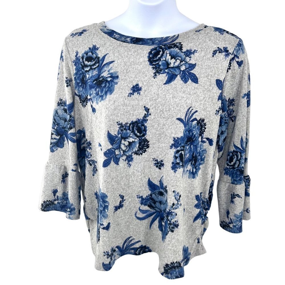 MANDY EVANS SOFT FLORAL PRINT BELL SLEEVE BLUE GRAY TOP - 1X